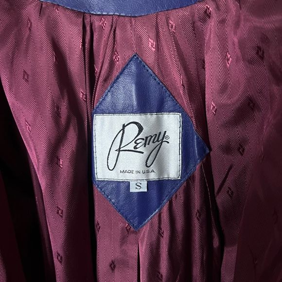 VTG Remy Made In USA Long Leather Coat Small - Picture 9 of 9